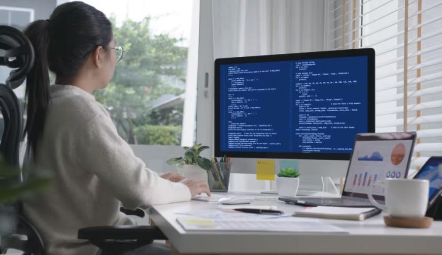 丰润区企业数字化解决方案:机器学习赋能商业模式升级的核心路径